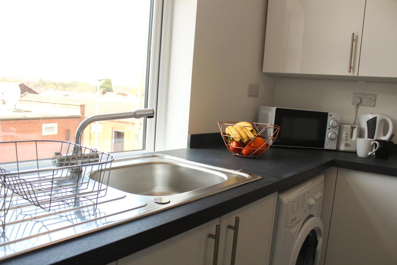 Spacious & Pet-Friendly 1Br Apt In Heywood Leilighet Eksteriør bilde